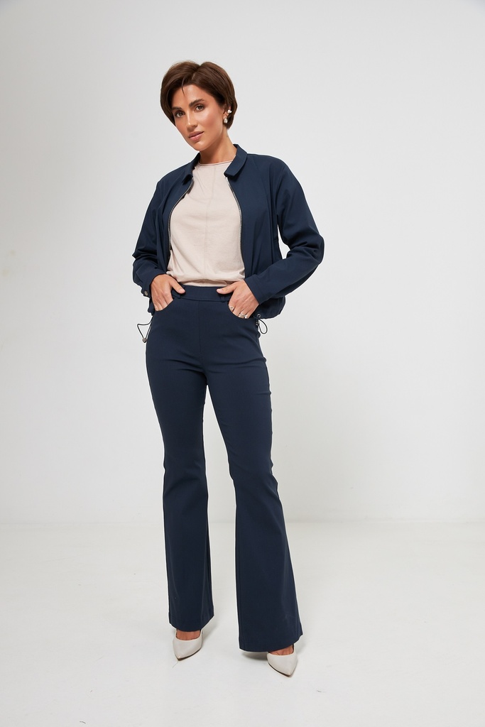 CB000036170_bluedark_1.jpg