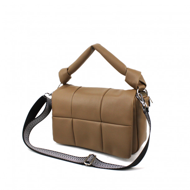 Geantă (100% Piele)