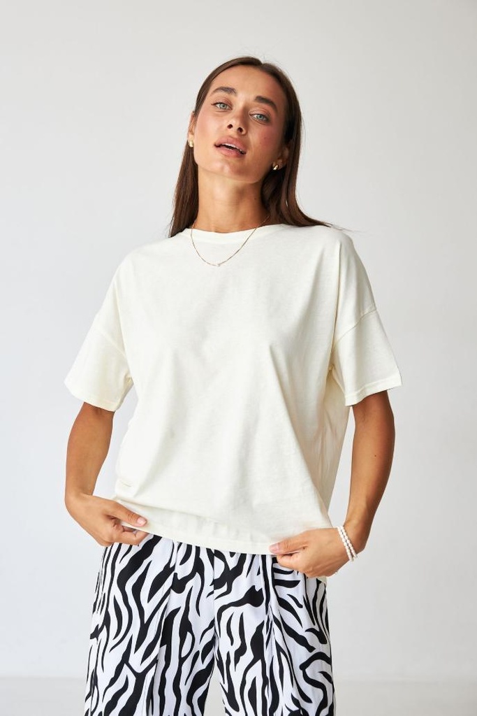 Long T-shirt