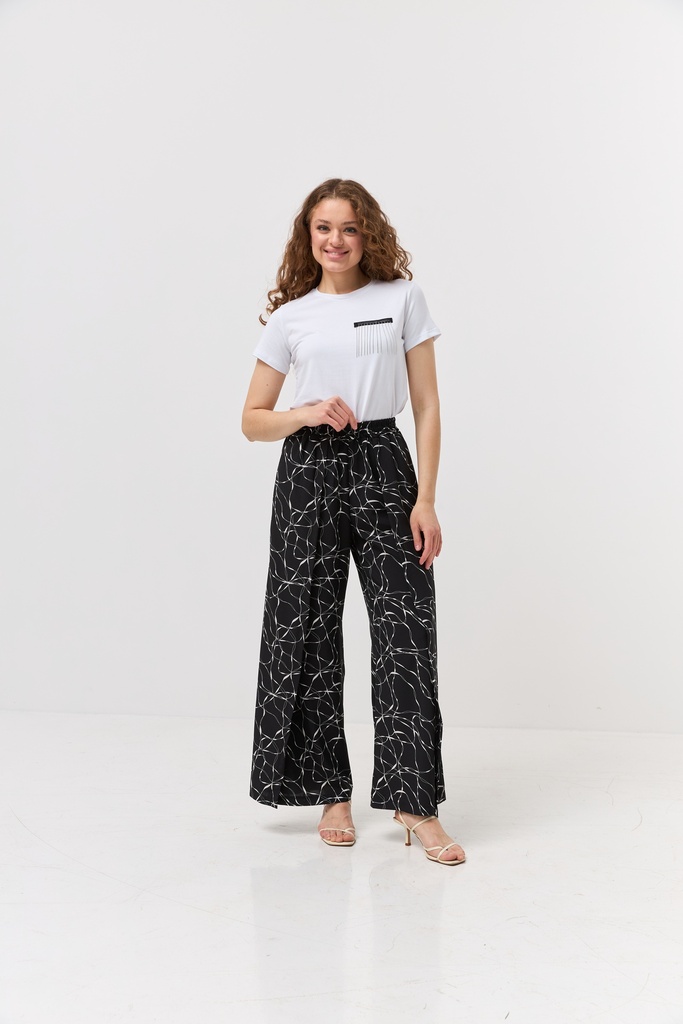T-shirt with fringe