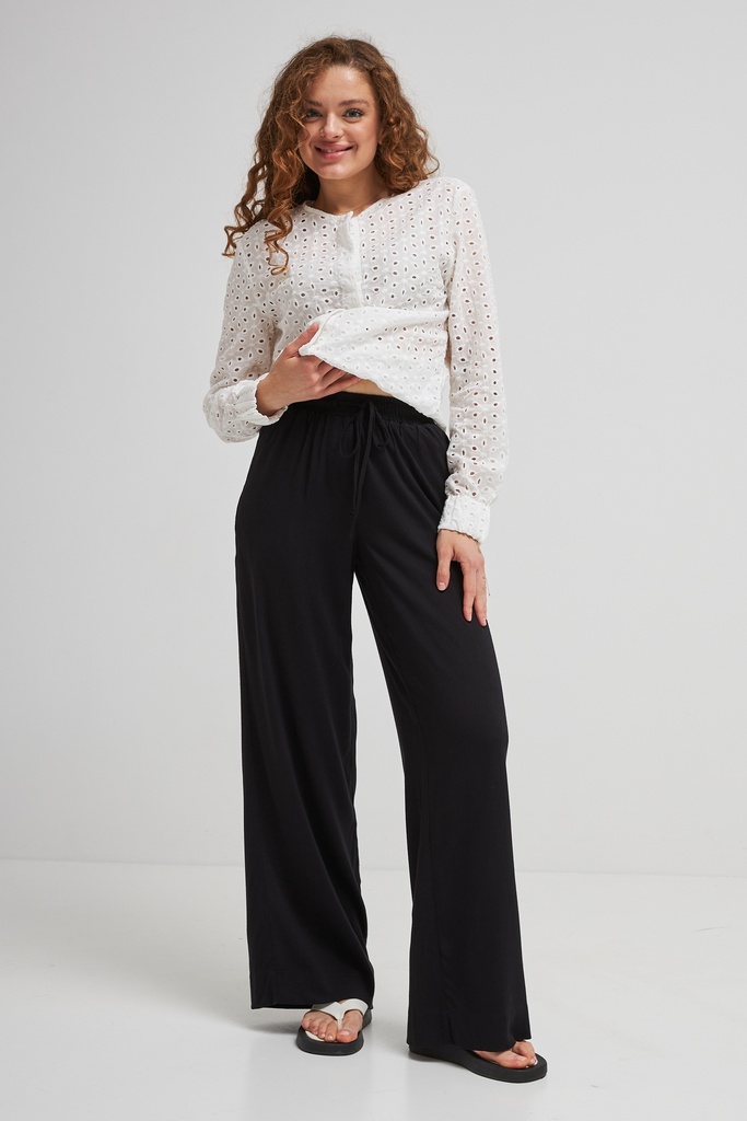 Pants with an elastic waistband