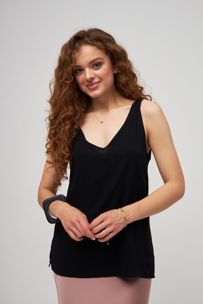 V-neck tank top