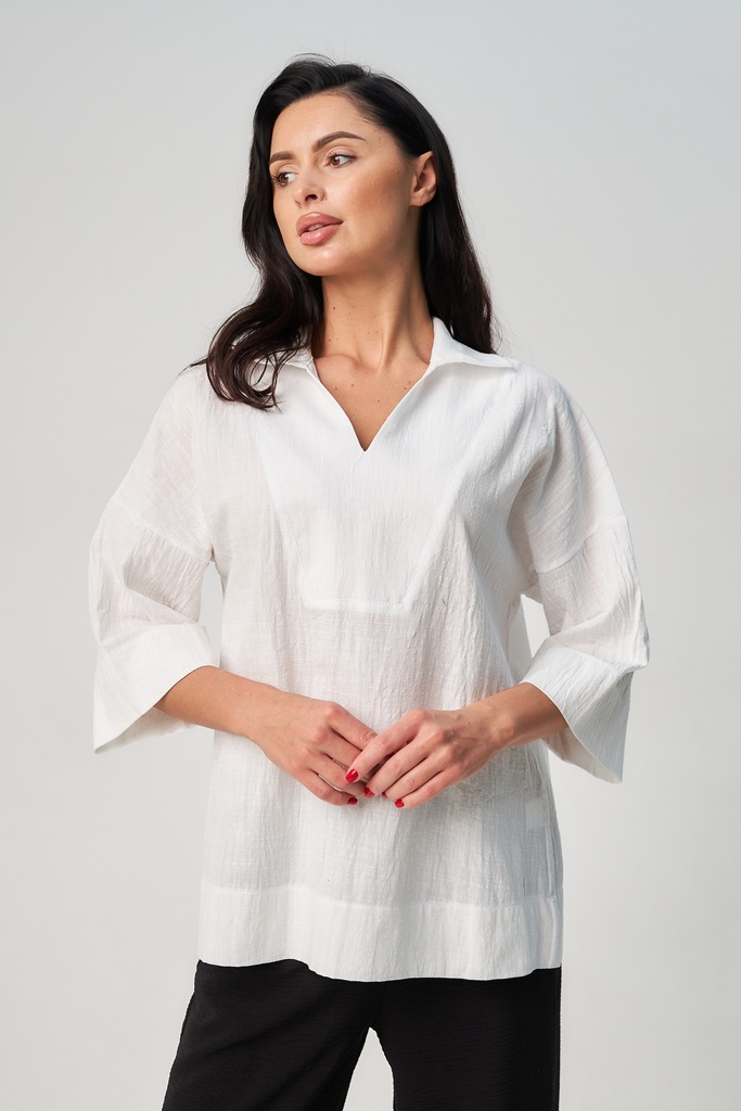 Bluza cu guler si placheta