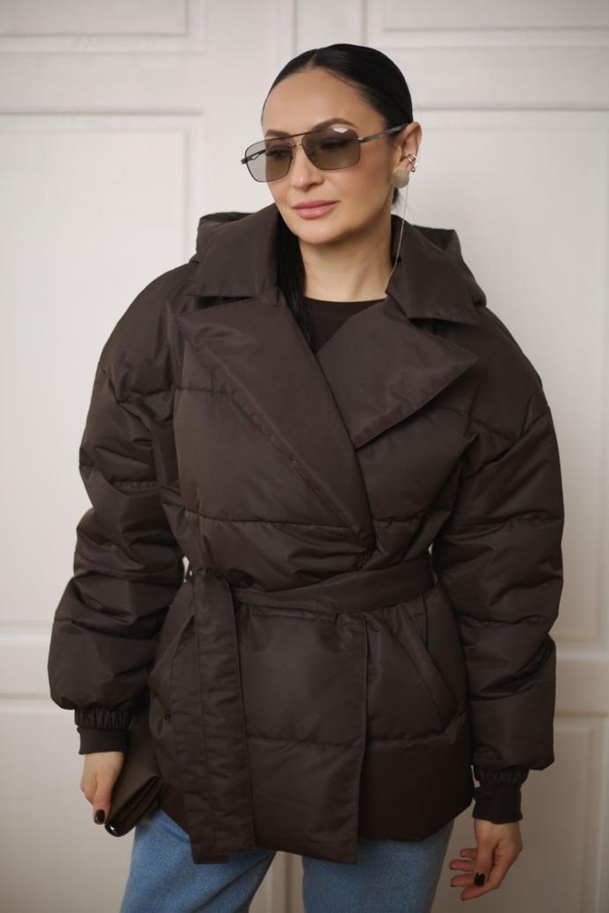 Jacket with a turn-down collar