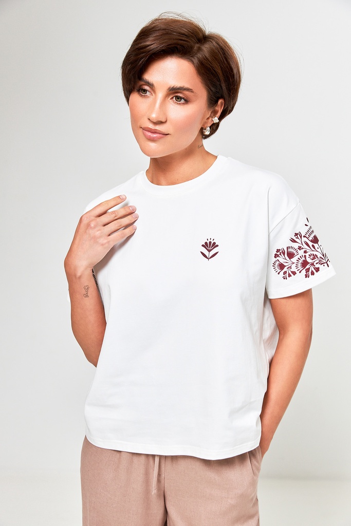 Tricou