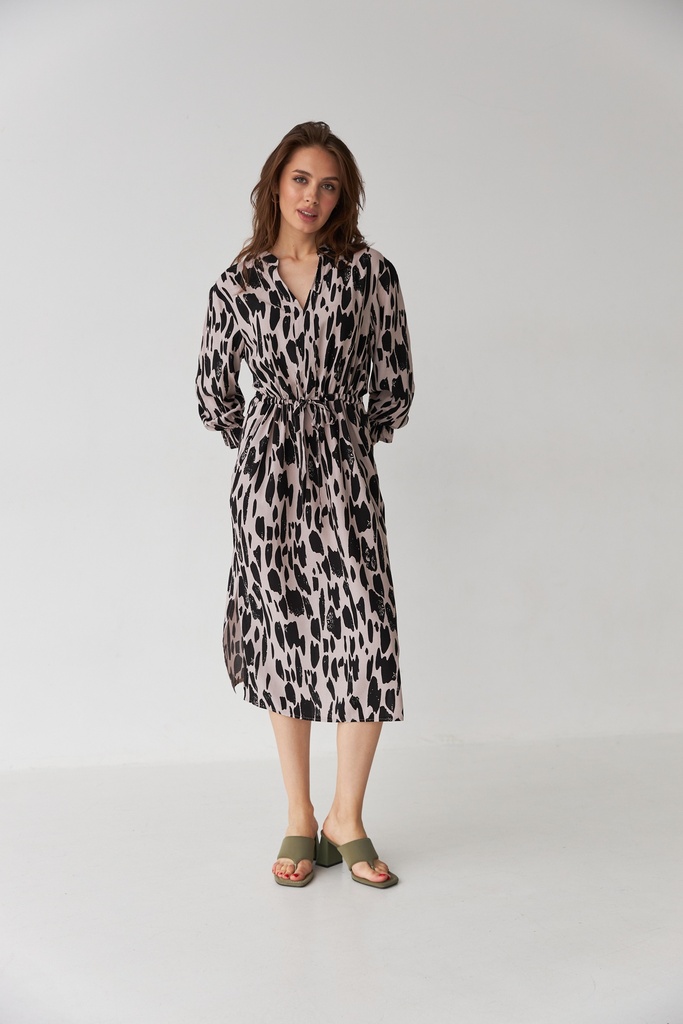 Dress with elastic waist