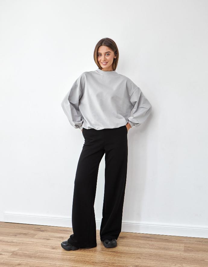Sweatshirt "JOAN" with embroidery 