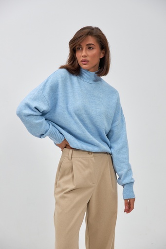 Sweater with a dropped shoulder