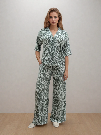 Elastic waist trousers